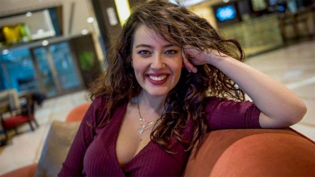 Ünlü oyuncu 3 aylık hamile! Bebek göründü o kaçtı... - Resim: 1