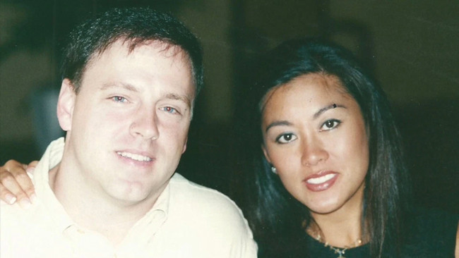 Karısını denek olarak kullanıyor ne varsa onun üzerinde deniyor - Resim: 1