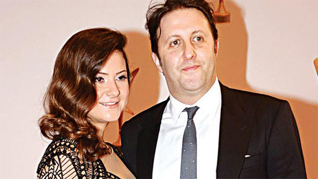 İlker Ayrık'ın eşi Sanem'e evlilik teklifi tam bir bomba! - Resim: 1