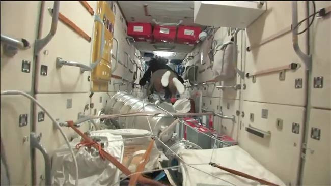 Uzayda böyle yaşıyorlar - Resim: 1