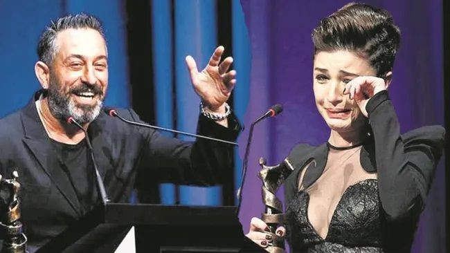 Cem Yılmaz'ın diline düşüp alay konusu olup 'ailemi incitti' diyen Gonca Vuslateri çark etti! Bol filtreli... - Resim: 4