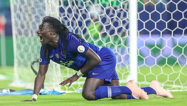 Cimbom'a piyango vurdu! Bir verecek 3 alacak... - Resim: 2