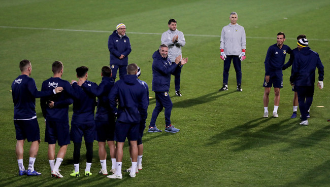 Fenerbahçe'de geri sayım başlıyor! Yeni transferler... - Resim: 1