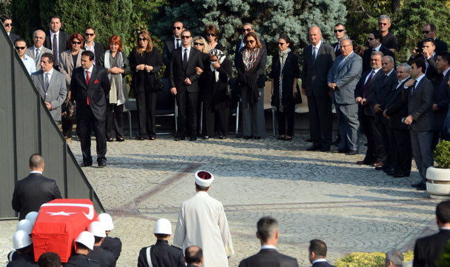 19 yıl sonra yeniden defnedildi - Resim: 2