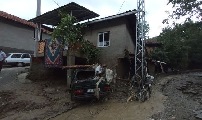 Kütahya'da sel felaketi iki köyde hasara neden oldu - Resim: 3