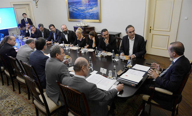 Başbakanlık'ta gece yarısı zirvesi - Resim: 1