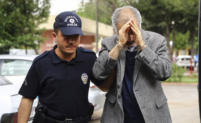 Yeni FETÖ dalgası! Mahrem memurlar ve işadamları listede - Resim: 3