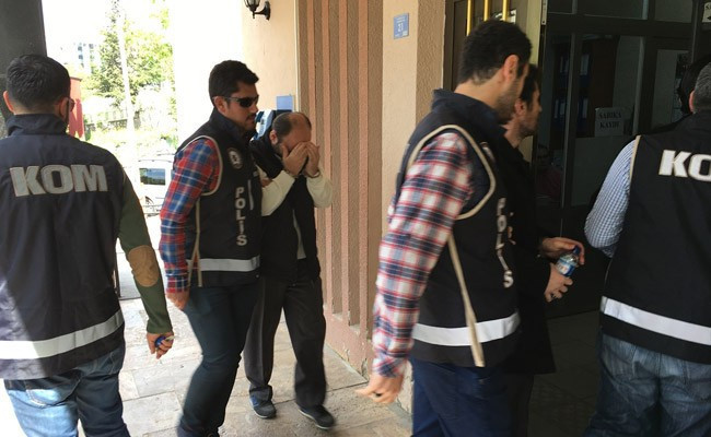 Yeni FETÖ dalgası! Mahrem memurlar ve işadamları listede - Resim: 4