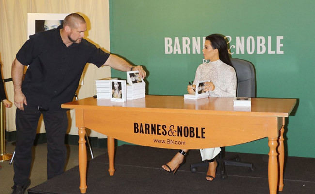 Kim Kardashian'ın yakın korumasına dudak uçuklatan 'soygun' davası! - Resim: 4