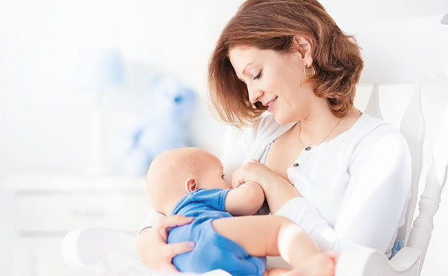 İlk 6 ay anne sütü önemli! Anne sütünü artıran besinler... - Resim: 1