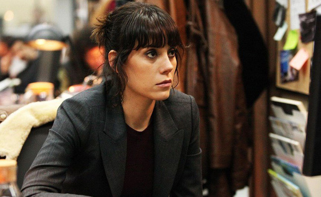 Cansu Dere'ye büyük şok! Setteyken evini soydular - Resim: 3