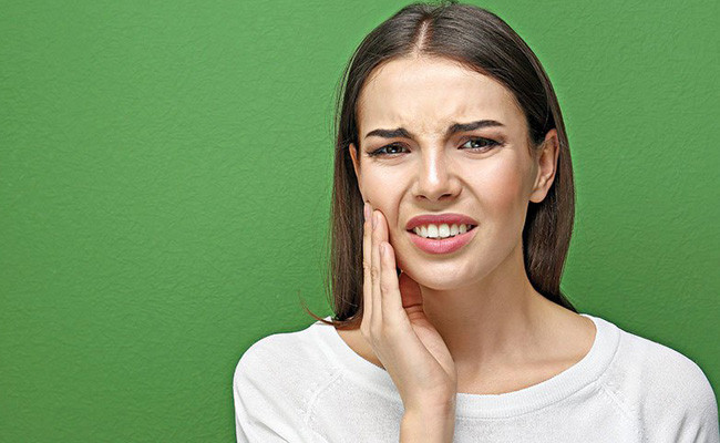 Diş eti kanaması ve çekilmesi neden olur tedavisi nasıl?  - Resim: 1