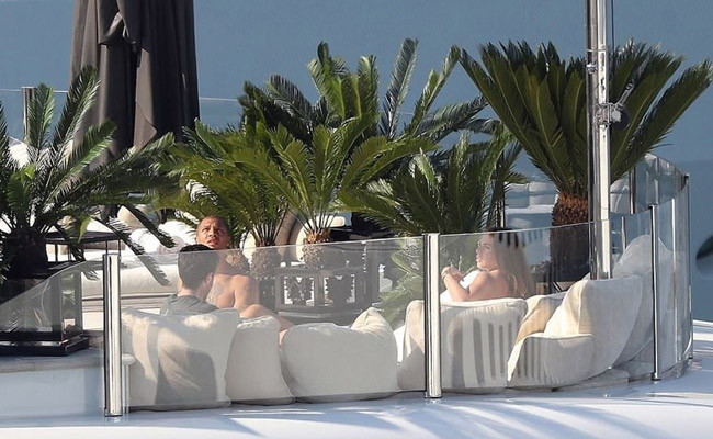 Yakışıklı mahkumun yasak aşkı Chloe Green'in karnı burnunda!  - Resim: 3