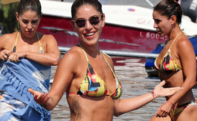 Kim der ki 2 çocuk annesi! Irmak Ünal arz-ı endam ediyor - Resim: 1