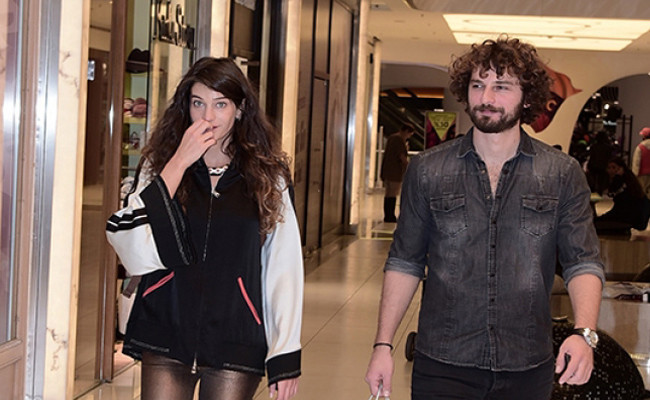 Birkan Sokullu Berrak Tüzünataç aşkı doludizgin devam ediyor! - Resim: 1