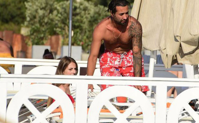 Asena Atalay'la aşkı olay olan Tan Taşçı yeni sevgilisiyle sarmaş dolaş! - Resim: 2