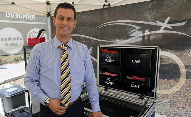 Otomobilini yıkarken ilham aldı apartmanın bodrumunda icat etti! - Resim: 1