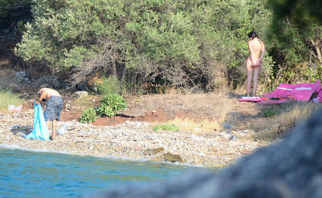 Kadir Doğulu Neslihan Atagül çiftinin ıssız kamp romantizmi! - Resim: 2