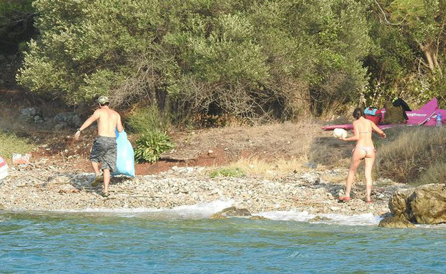 Kadir Doğulu Neslihan Atagül çiftinin ıssız kamp romantizmi! - Resim: 3