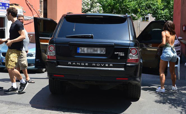 Demet Özdemir Seçkin Özdemir çiftinden evlilik sinyali! - Resim: 4