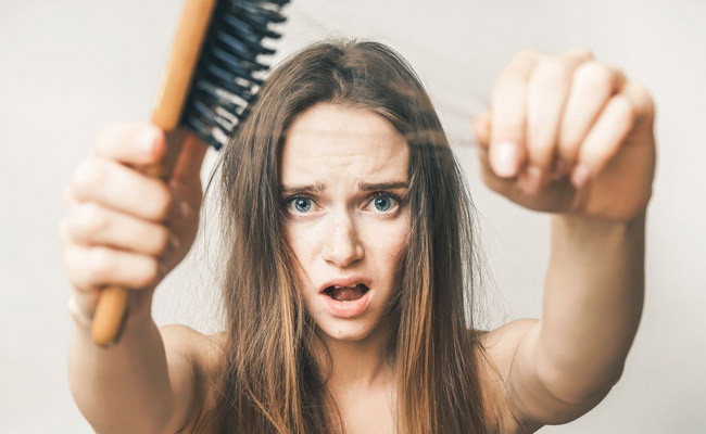 Saçımız neden dökülür? İşte önemli 8 nedeni - Resim: 2