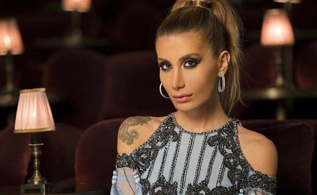 İrem Derici'nin klibi çalıntı çıktı! Kopyala yapıştır yapmış resmen - Resim: 4