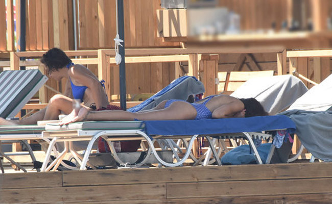 Kim der ki 44 yaşında! Zaman Arzum Onan'ı teğet geçiyor - Resim: 3