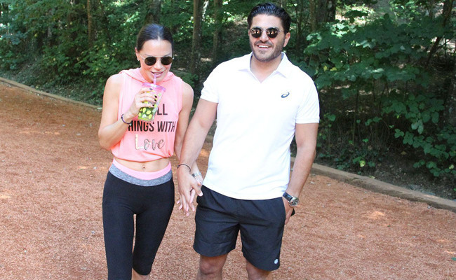 Ebru Şallı Uğur Akkuş çifti el ele! Adım adım evliliğe gidiyorlar - Resim: 3