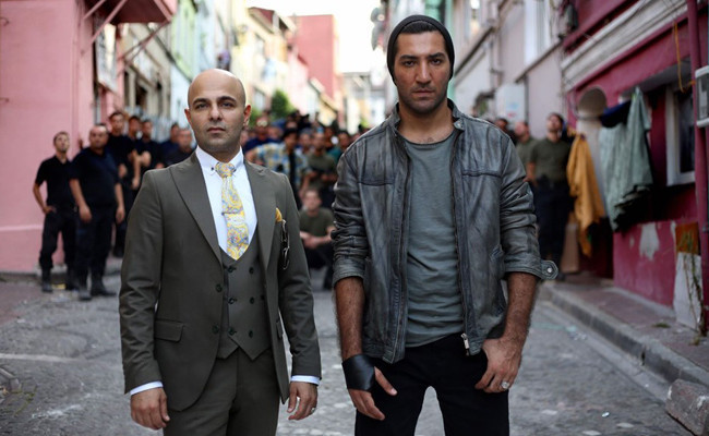 Çukur dizisi 2. sezonundan bomba kareler geldi! Karakuzular kim? - Resim: 3