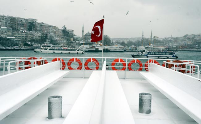 İstanbul bembeyaz! - Resim: 1