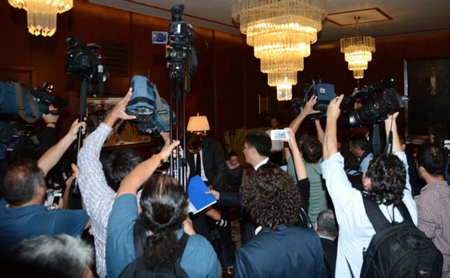 Şahin'in Jolie fotoğrafının hikayesi - Resim: 1