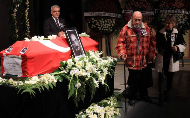 Halo Dayı'ya hüzünlü veda - Resim: 2