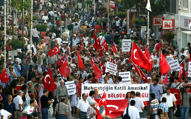 13'ün evladın acısını milyonlar paylaştı - Resim: 1