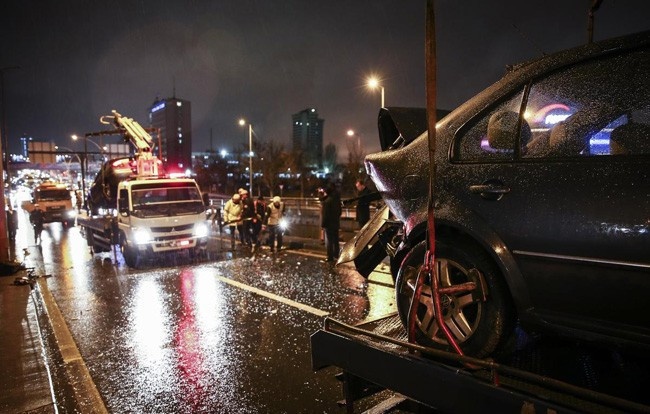 Ankara'da film gibi kaza! - Resim: 3