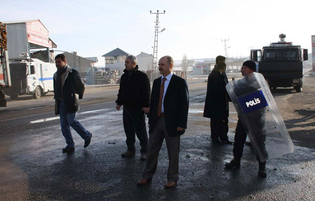 Ağrı'da gergin saatler yaşandı! - Resim: 4