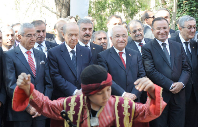 Liderler 23 Nisan'da buluştu - Resim: 2