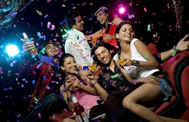 Sınırsız gece hayatı! Akın akın buraya geliyorlar - Resim: 1