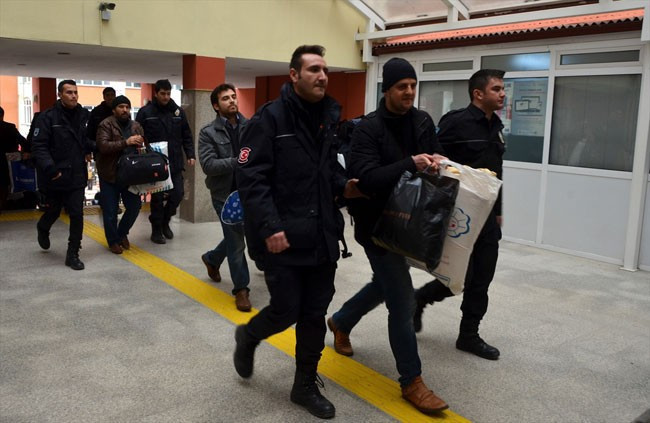 Son FETÖ bylock listesi polis, öğretmen ve ablalar... - Resim: 4