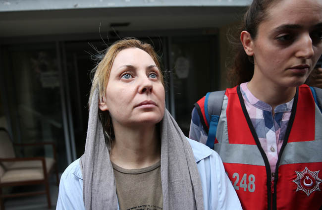 Yatak altlarından çıkan paraların sırrı belli oldu - Resim: 3