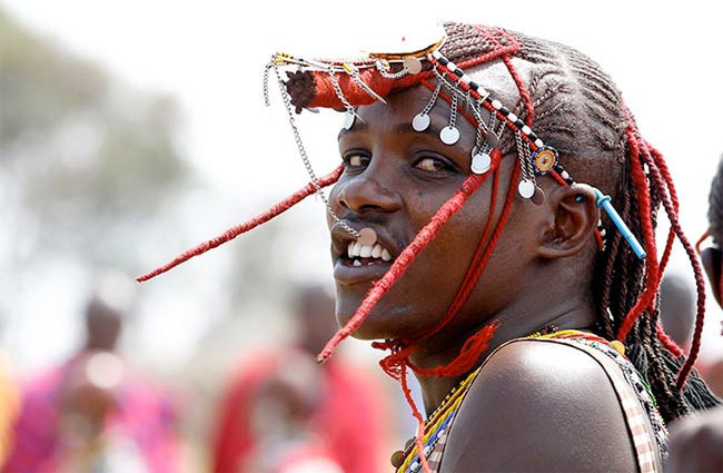 Kabilenin gençleri karizmayı çizdirdi - Resim: 3