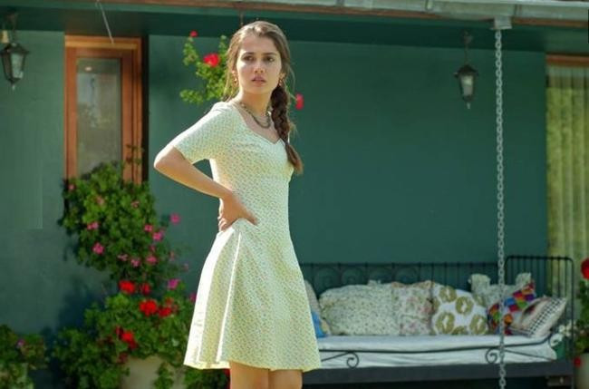 Ver Elini Aşk Ayperi Sevda Erginci kimdir yaşı sizi çok şaşırtacak - Resim: 1