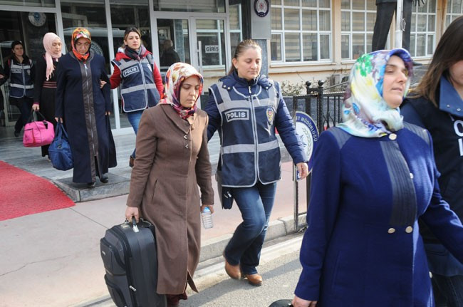 Yeni FETÖ dalgası polisler, memurlar ve askerler var - Resim: 1