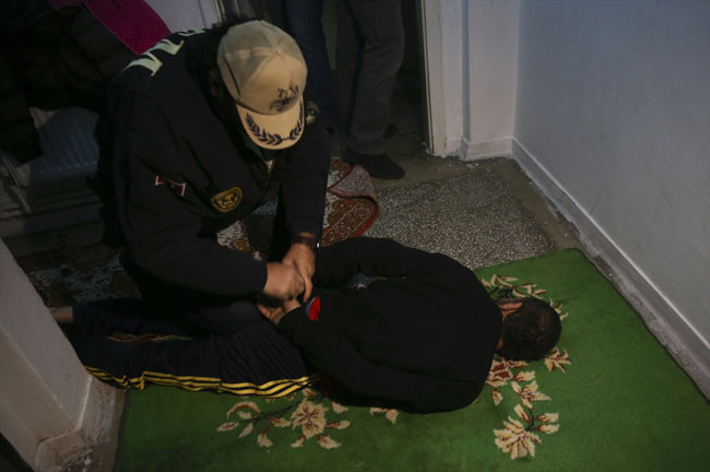 IŞİD'in gaspçıları ve hırsızlarına yakalandı! Yüzden fazla gözaltı... - Resim: 3