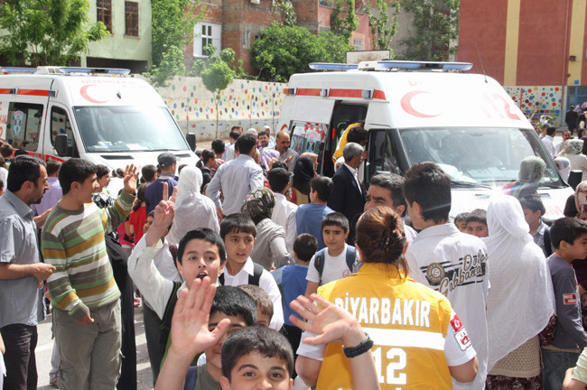 Sütten zehirlenen öğrenciler hastanelik oldu - Resim: 2