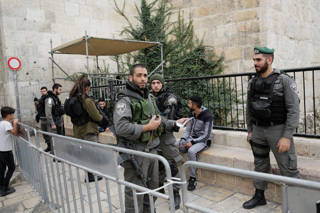 İsrail, Mescid-i Aksa'yı kuşattı! BM kararı sorası ilk Cuma! - Resim: 1