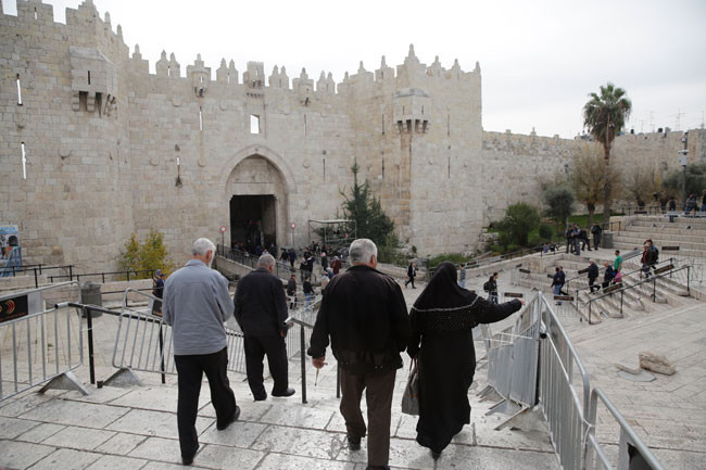 İsrail, Mescid-i Aksa'yı kuşattı! BM kararı sorası ilk Cuma! - Resim: 2