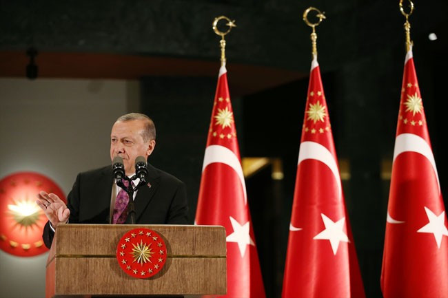 Erdoğan esnaf temsilcileri ile iftarda buluştu - Resim: 2