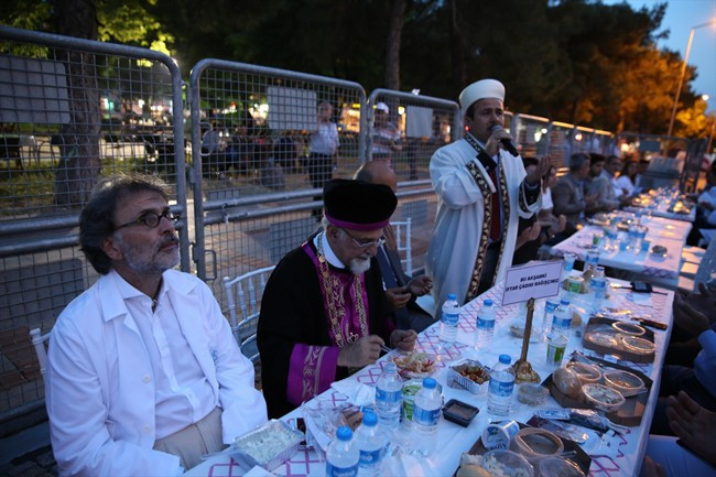 Musevi Cemaati'nden Selimiye gölgesinde iftar - Resim: 4