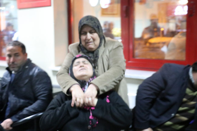 Vahşet! Göbeğini oydu, elinde bağırsaklarıyla kaçtı... - Resim: 3