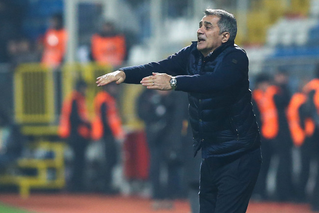 Beşiktaş'ta ilk ayrılık kapıda! - Resim: 2